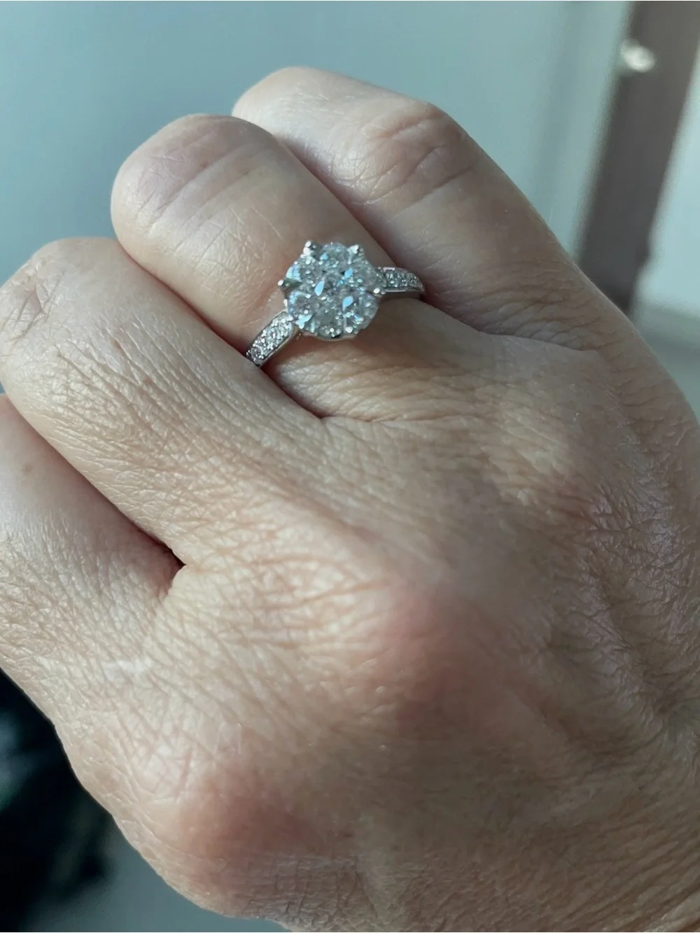 Classic White Diamond 0.75cts VS-2 Cluster Ring in White Gold 14kt Size 7